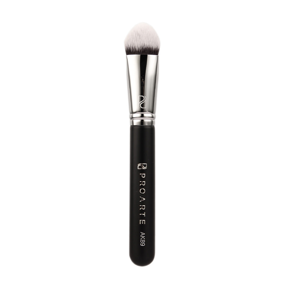 Proarte Kabuki Triangle Brush AK-89